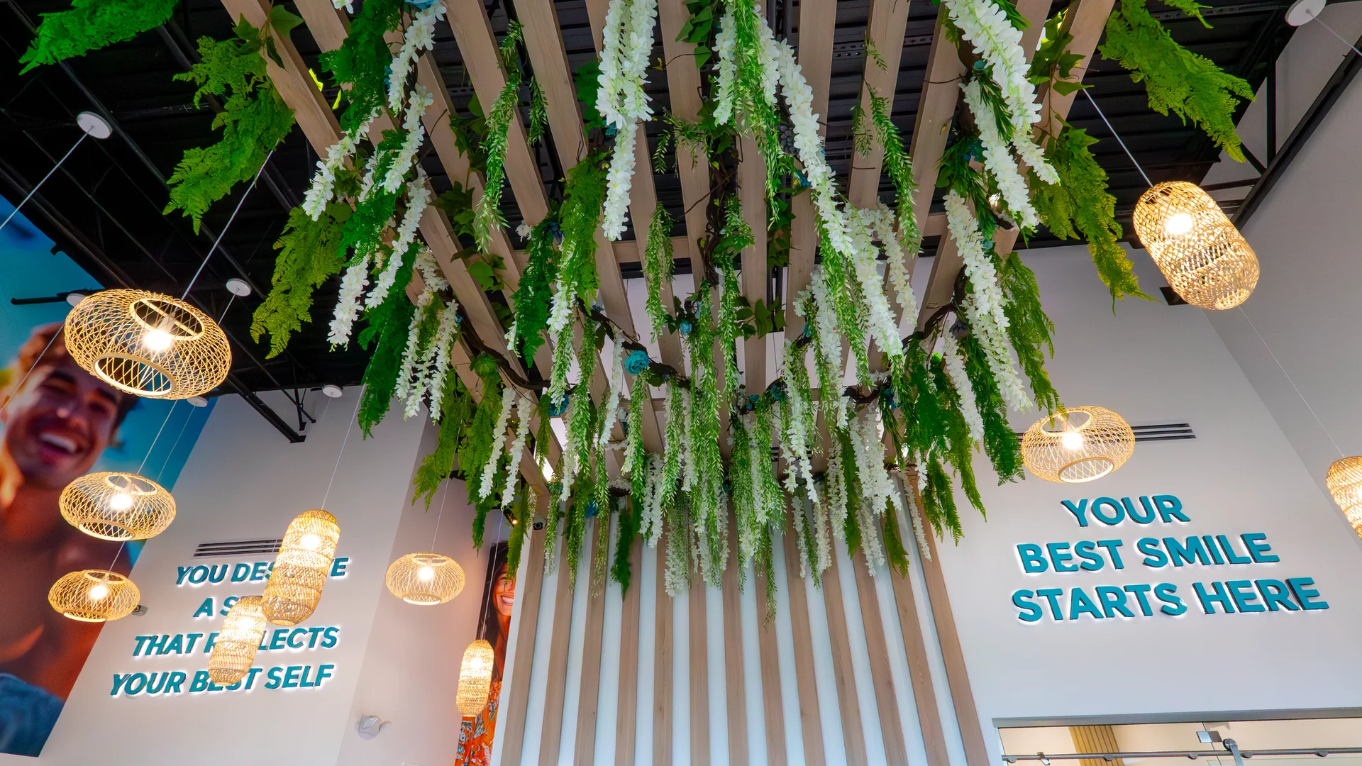 SMILE-FX Botanical Ceiling Design